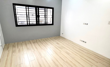 FOR SALE: 4-Bedroom House and Lot in Molave Park Subdivision, Merville, Parañaque