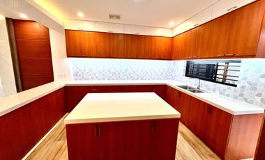 FOR SALE: 4-Bedroom House and Lot in Molave Park Subdivision, Merville, Parañaque