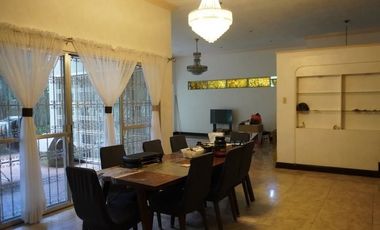 500 sqm 4BR Split-Level House for Rent at White Plains Subdivision, Quezon City