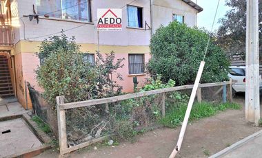 Se Vende Funcional Departamento en Conjunto Habitacional Rios de Chile, comuna de Quillota.