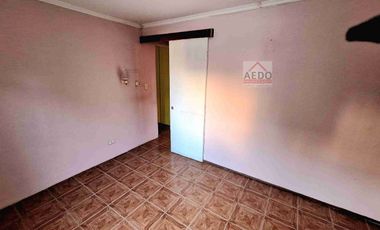 Se Vende Funcional Departamento en Conjunto Habitacional Rios de Chile, comuna de Quillota.