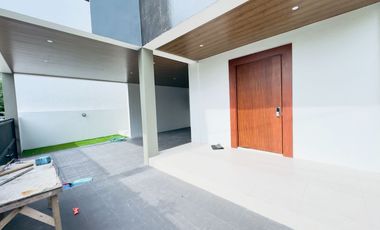 Stunning Brand New House & Lot with Roofdeck for Sale in BF Homes Parañaque City