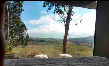 Se arrienda casa en condominio , en Tunquén , hermosa vista , Año corrido.