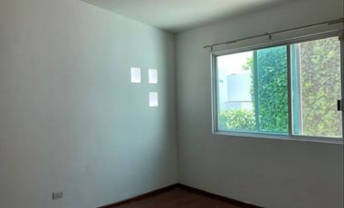 HERMOSA CASA EN CONDOMINIO EN ZONA EXCLUSIVA