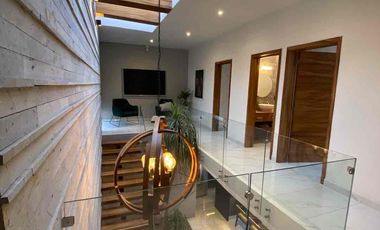 Residencia en Coto Privado