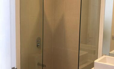 FOR SALE / LEASE: 2-Bedroom Townhouse / Duplex in M Residences at Mahogany Place, Taguig City
