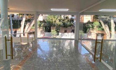 LOCAL COMERCIAL CON OFICINAS