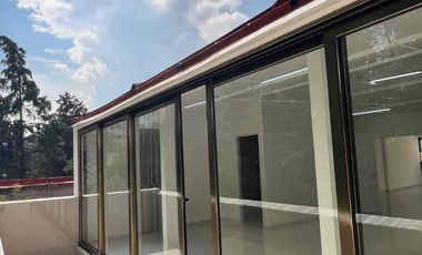 LOCAL COMERCIAL CON OFICINAS