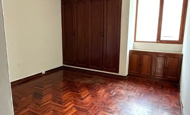 VENTA DE DEPARTAMENTO EN TERCER PISO EN SANTA VICTORIA DE CHICLAYO