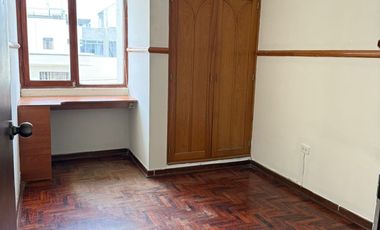 VENTA DE DEPARTAMENTO EN TERCER PISO EN SANTA VICTORIA DE CHICLAYO