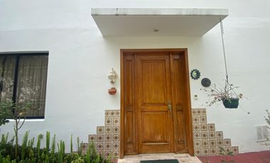 VENTA PROPIEDAD EXCLUSIVA, AMPLIOS JARDINES, SANTA INES, CERCA COLEGIO MENOR, USFQ