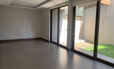 Venta casa en Cumbayá santa Ines
