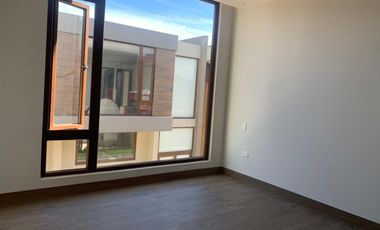 Venta casa en Cumbayá santa Ines