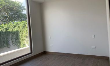 Venta casa en Cumbayá santa Ines