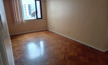 RENTA  DEPTO AMPLIO EN LA CORUÑA