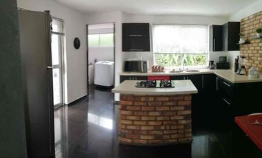 SE VENDE CASA CAMPESTRE