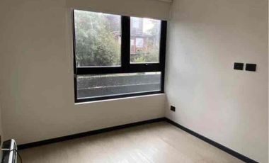 En arriendo departamento en la Costanera
