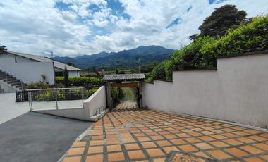 Venta Casa de Lujo Campestre Amoblada Sector Combia Pereira