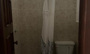 CASA EN VENTA DE UNA PLANTA CON 5 DORMITORIOS UBICADA EN BALLENITA