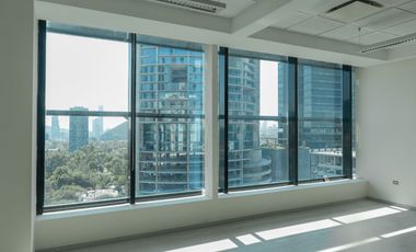 Oficina en Renta en Santa Maria-206M2