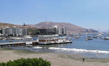 Ancón - Vendo lindo departamento frente al mar - 196m2, 4 dorm. terraza, un estacionamiento. US$170,000.00