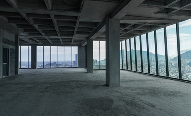 Oficinas en Torre de Lujo en Santa Maria