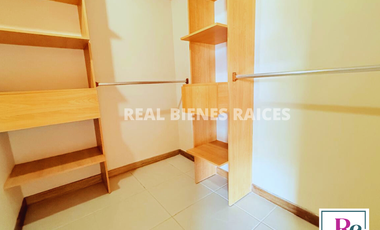 ¡Hermosa Casa en Unidad Cerrada con Excelente Ubicación!