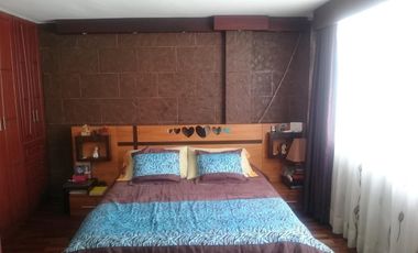 HERMOSA CASA DE DOS PISOS EN LA CIUDAD DE AMBATO EN VENTA