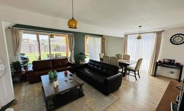 SE VENDE MARAVILLOSA PROPIEDAD EN PLENA AVENIDA EASTMAN