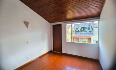 CASA EN ARRIENDO SANTA HELENA CHIA REF 1081