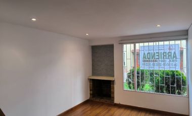 CASA EN ARRIENDO SANTA HELENA CHIA REF 1081