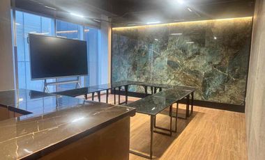 Oficina en venta en corporativo Yama Alpes amueblado o sin amueblar