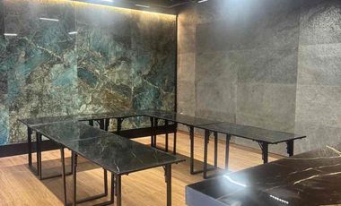 Oficina en venta en corporativo Yama Alpes amueblado o sin amueblar