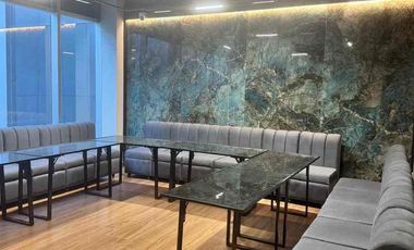 Oficina en venta en corporativo Yama Alpes amueblado o sin amueblar