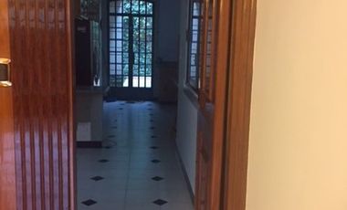 IMPECABLE RESIDENCIA EN AVENIDA AHUEHUETES SUR EN RENTA