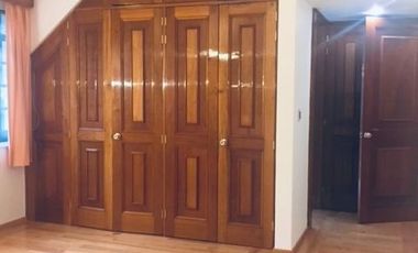 IMPECABLE RESIDENCIA EN AVENIDA AHUEHUETES SUR EN RENTA