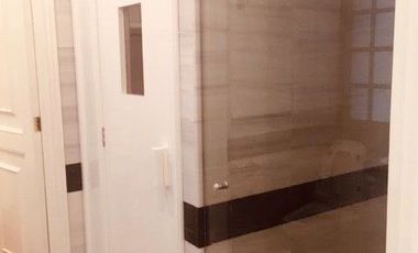 IMPECABLE RESIDENCIA EN AVENIDA AHUEHUETES SUR EN RENTA