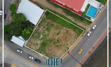 Terreno Frente al Mar en Bahía de Caráquez – Primera Línea