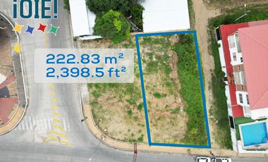 Terreno Frente al Mar en Bahía de Caráquez – Primera Línea