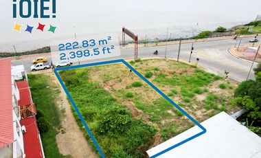 Terreno Frente al Mar en Bahía de Caráquez – Primera Línea
