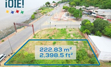 Terreno Frente al Mar en Bahía de Caráquez – Primera Línea