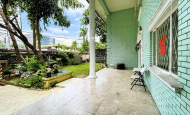 Old House for Sale in Bel-Air 2 Makati