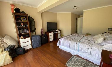 ARRIENDA COMODA CASA 4 DORMITORIOS BARRIO LAS ENCINAS