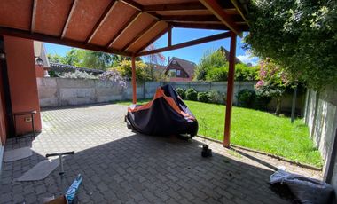 ARRIENDA COMODA CASA 4 DORMITORIOS BARRIO LAS ENCINAS