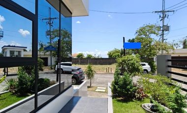 Modern House For Sale in South Forbes Chateaux de Paris near Nuvali Sta. Rosa