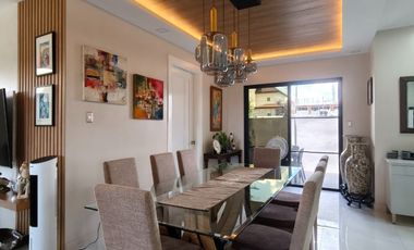 Modern House For Sale in South Forbes Chateaux de Paris near Nuvali Sta. Rosa