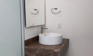 Casa en renta en Solares dentro de coto