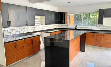 CASA EN VENTA A ESTRENAR REFORMA EN PUERTAS DEL TULE