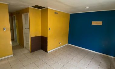 Se arrienda casa ideal para vivienda y/o emprendimiento comercial.
