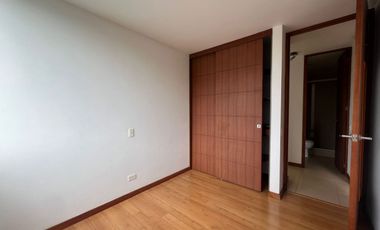 Apartamento en Arriendo en Loma del Esmeraldal, Envigado.